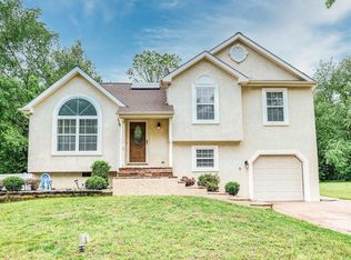 804 Rosetree Dr, Williamstown, NJ 08094