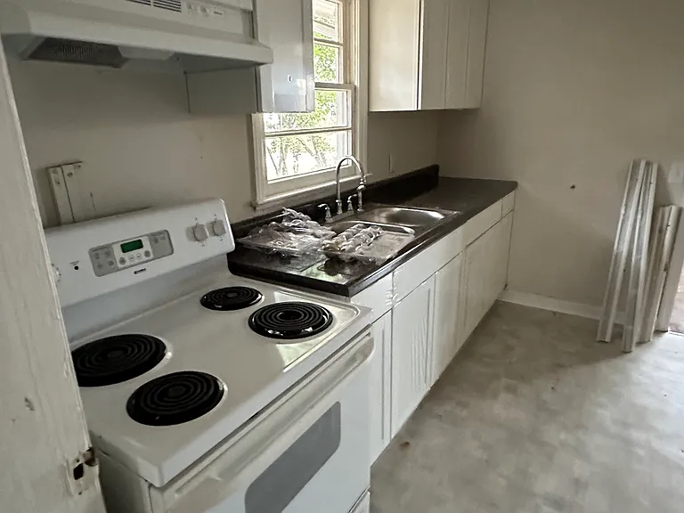 3349 Pio Nono Cir — Photo 6