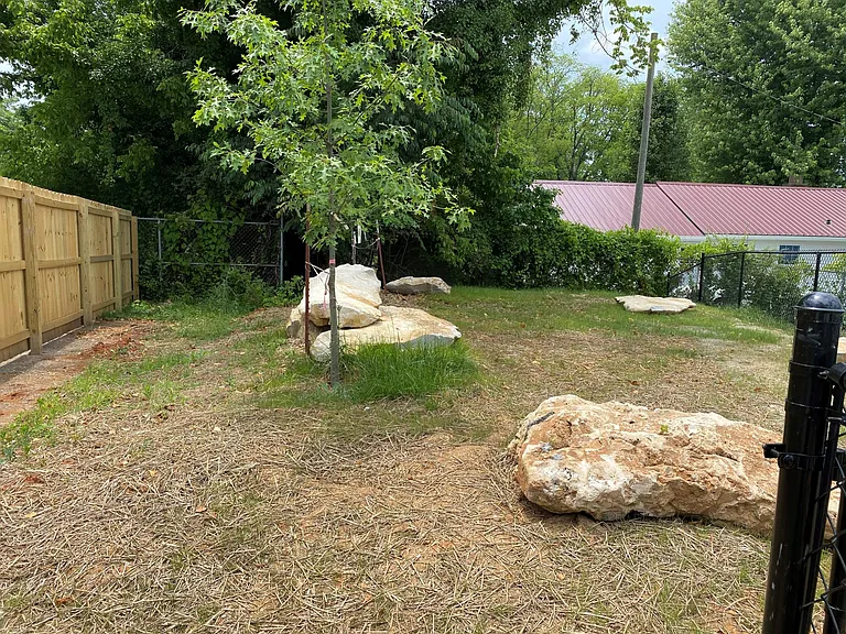 1014 Phillips Ave SE — Photo 8