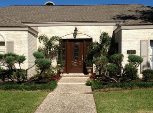 3931 Chevy Chase Ln, Port Arthur, TX 77642