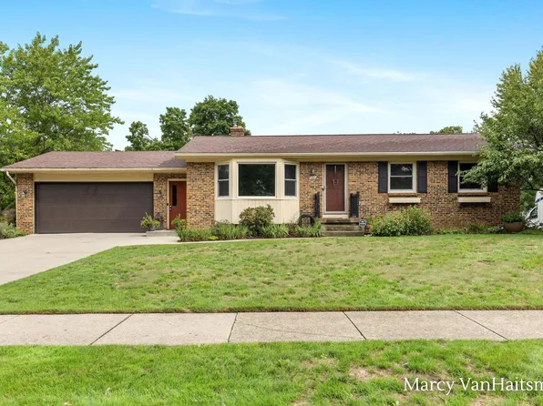 1151 Brownell St SE, Grand Rapids, MI 49508