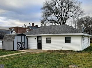 490 Ash Ave, Carlisle, PA 17013