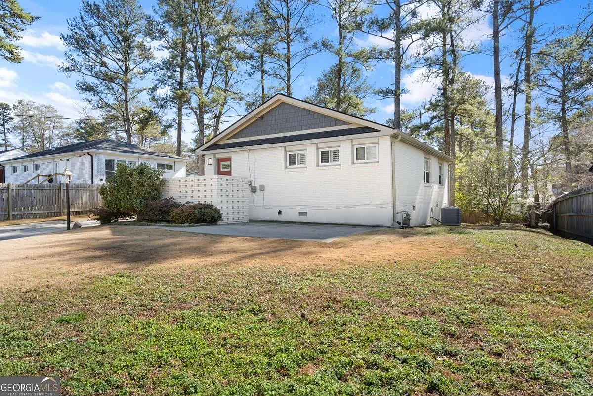 Building Photo - 2026 Harwinor Rd SE