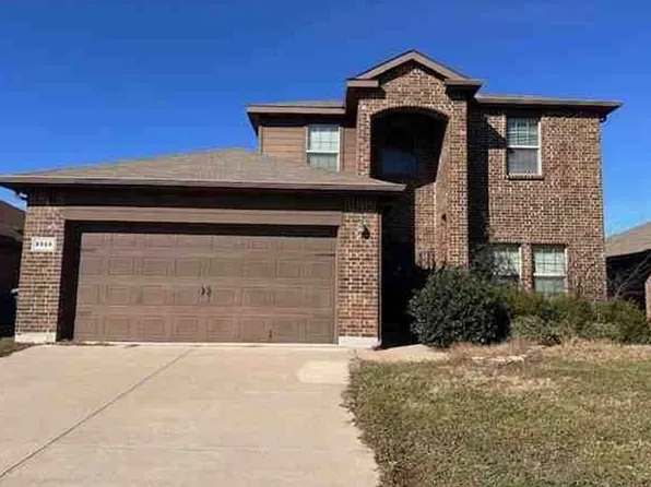 8924 Guard Hill Dr, Fort Worth, TX 76123