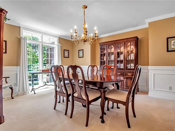 5th image of 8158 Golden Oak Cir