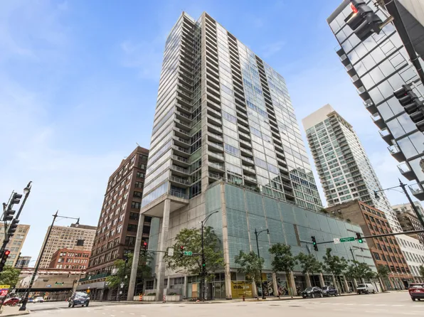 611 S Wells St #1804, Chicago, IL 60610