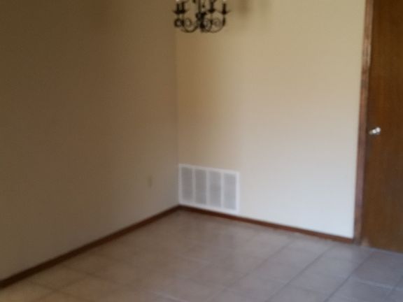 3rd image of 1721 SE 13th St