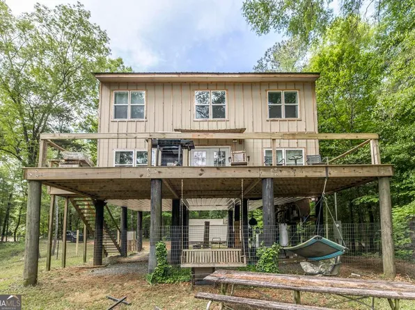 311 Riverside Dr, Hawkinsville, GA 31036