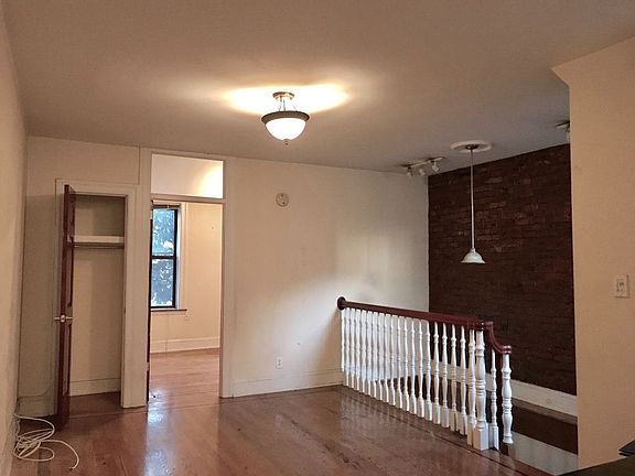 4th image of 3184 43rd St APT 12
