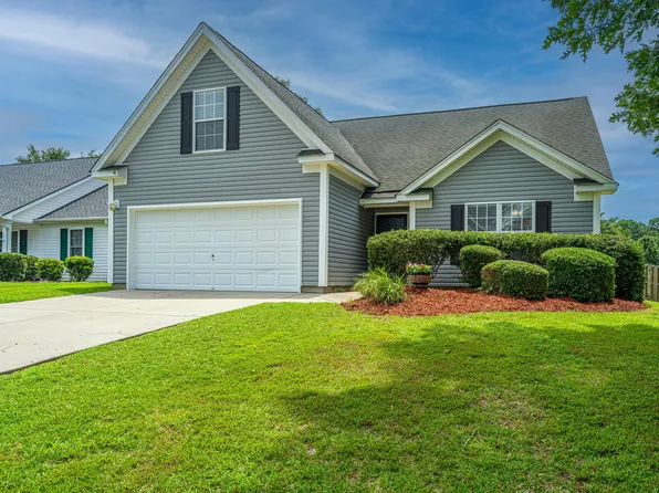 136 Rosario Dr, Summerville, SC 29483