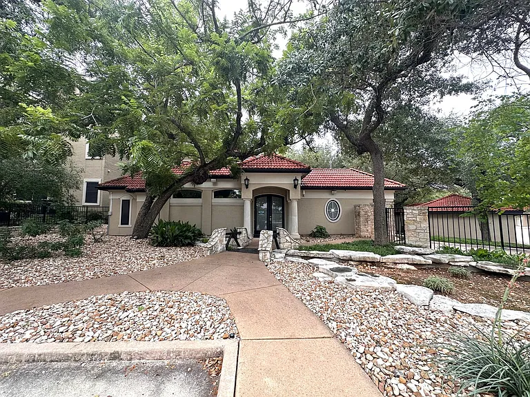 9525 N Capital Of Texas Hwy #232 — Photo 2