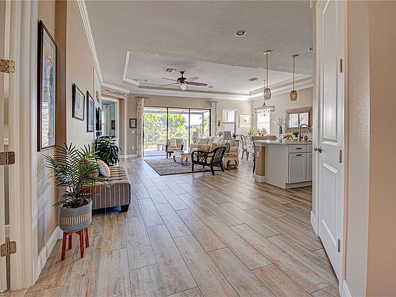 4th image of 10526 Medjool Dr