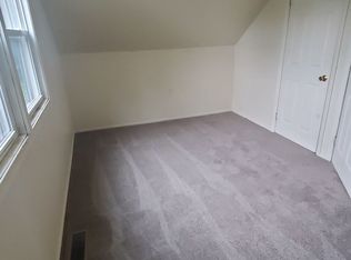 721 Fremont Rd, Valparaiso, IN 46385