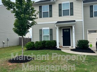 704 Braeswood St, Greenville, SC 29617
