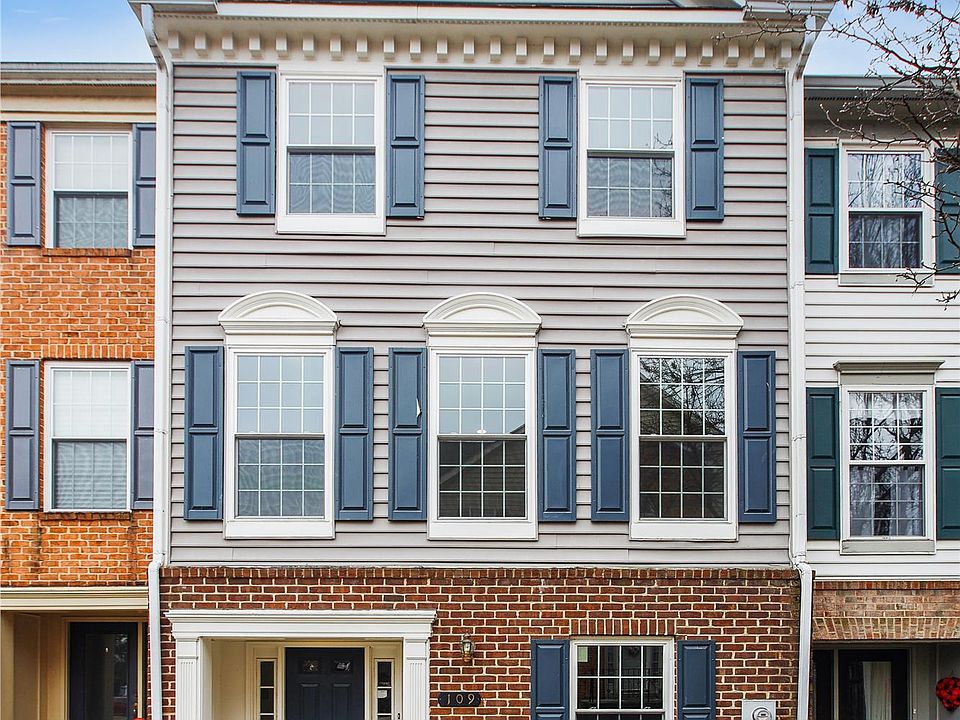 1st image of 109 Long Acre Ct