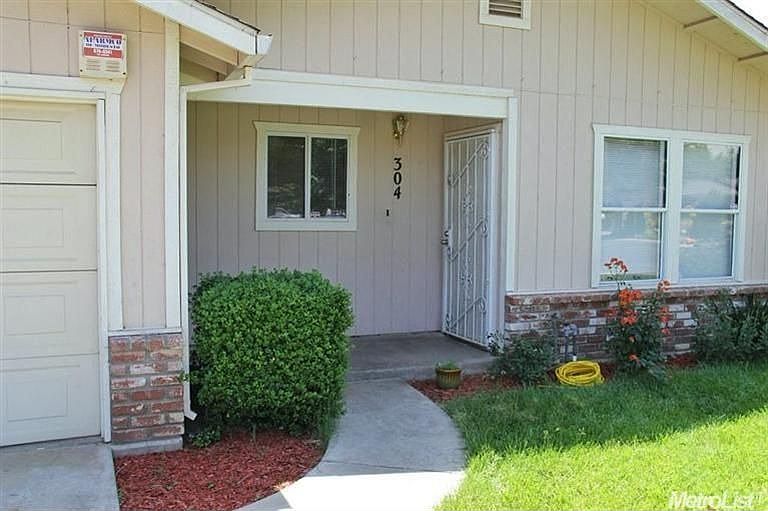 2nd image of 304 Algen Ave