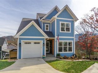 11 Leeds Lane, Black Mountain, NC 28711