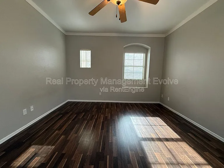 35828 N Zachary Rd — Photo 16