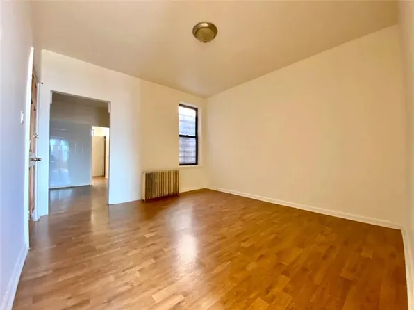 27 Church Avenue image 2 of 16