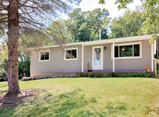 5209 Amby Ln, McHenry, IL 60051