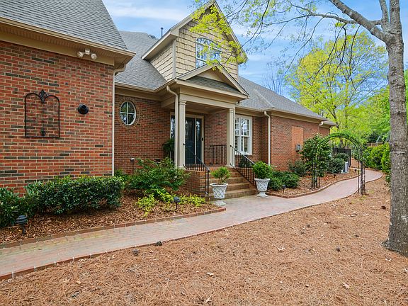 3rd image of 8855 Mariner Dr