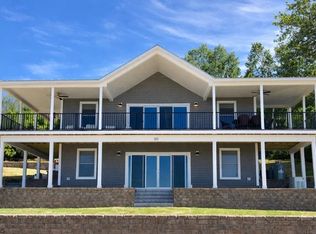 50 Shore Rd, Harpswell, ME 04079