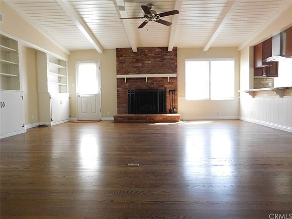 4th image of 104 N Heathdale Ave
