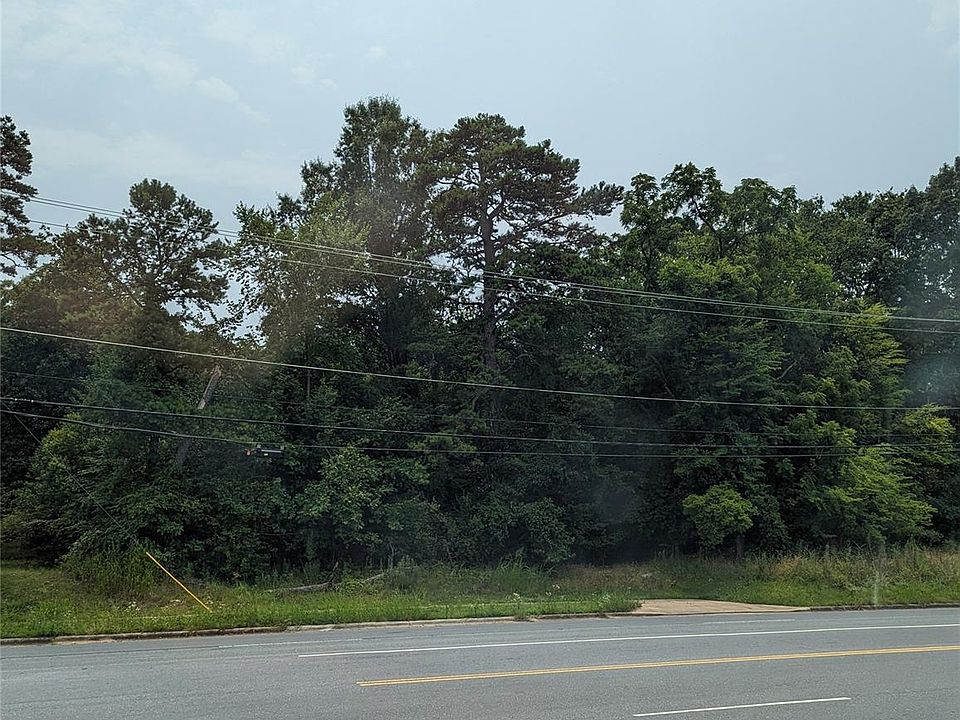 1st image of 3415 West Blvd