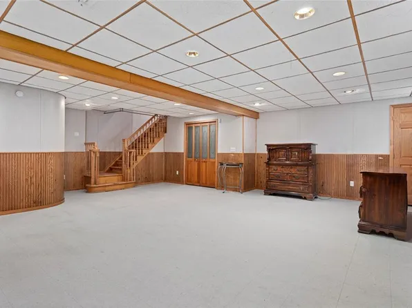 (undisclosed Address), Farmingville, NY 11738