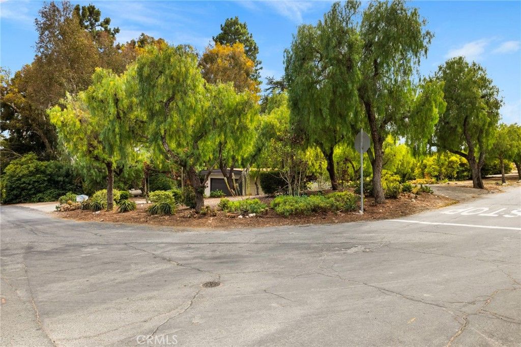 Apartment in Rancho Palos Verdes, Portuguese Bend - View 5