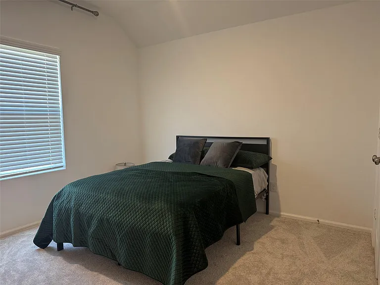 5724 Knox Landing Dr — Photo 15