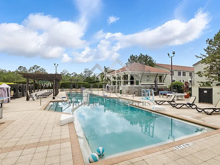14518 Damai Ln — Photo 31