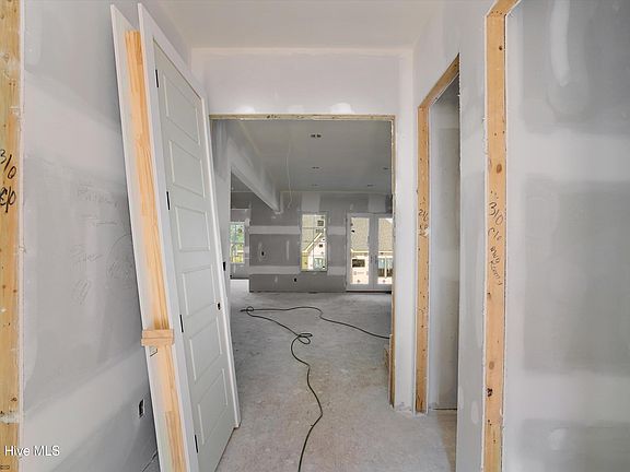 5th image of 3130 Carillon Way