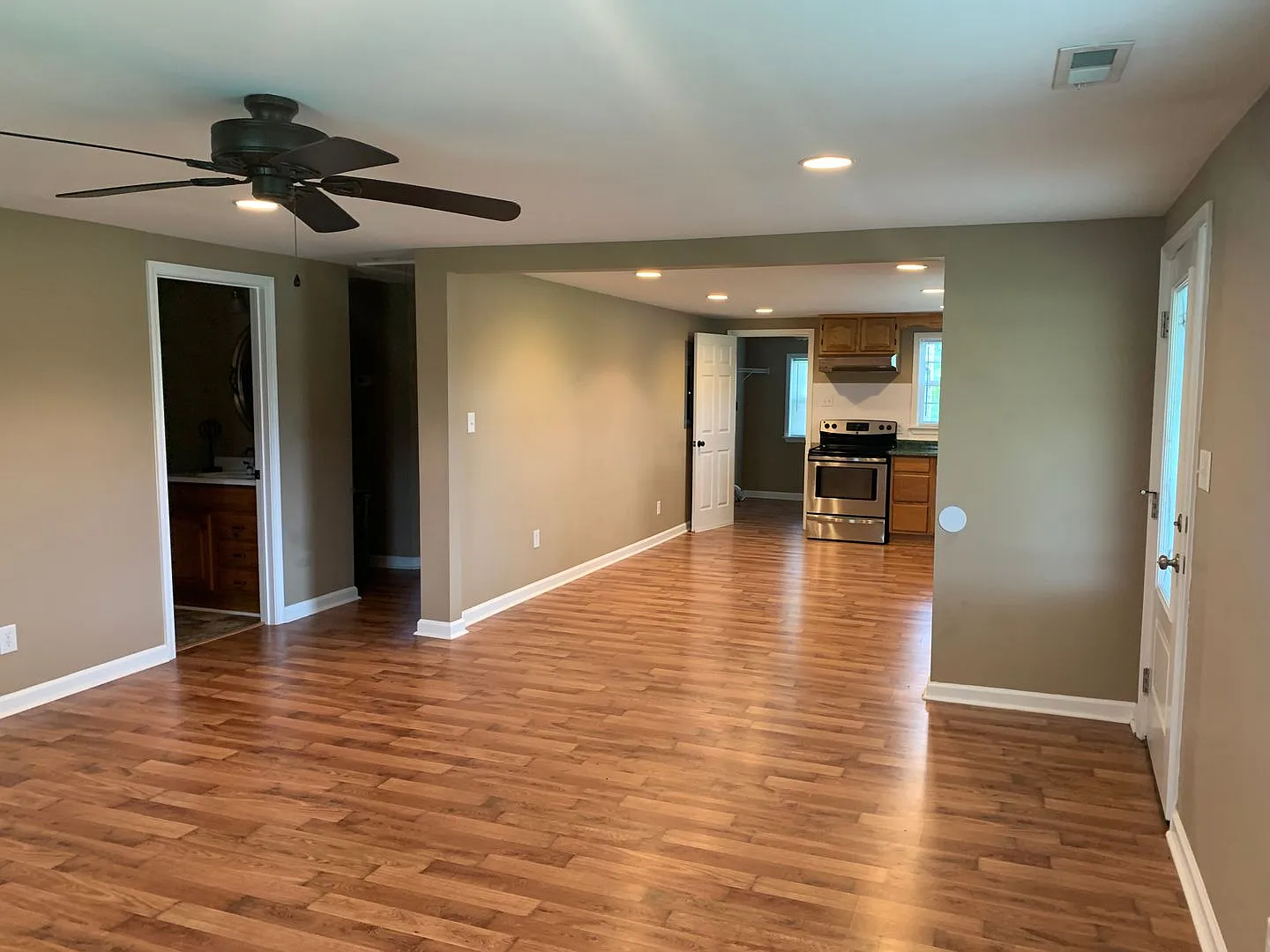 528 Haws Run Rd — Photo 4