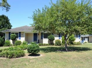 423 Ballentine St, Bay St Louis, MS 39520