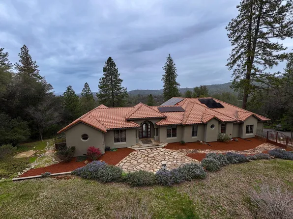 14485 Arrow Rd, Penn Valley, CA 95946