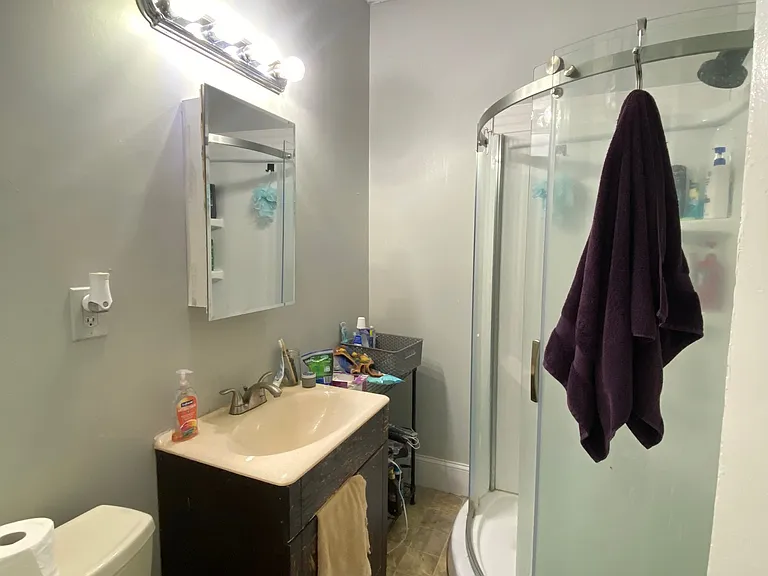 612 Columbus Ave — Photo 7