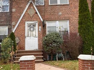 120-12 143rd St, Jamaica, NY 11436