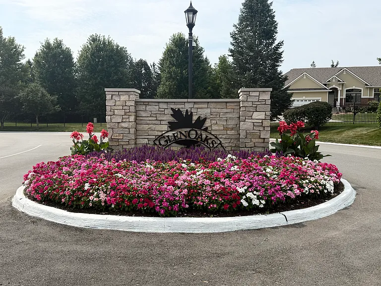 811 Burr Oaks Dr #1001 — Photo 24