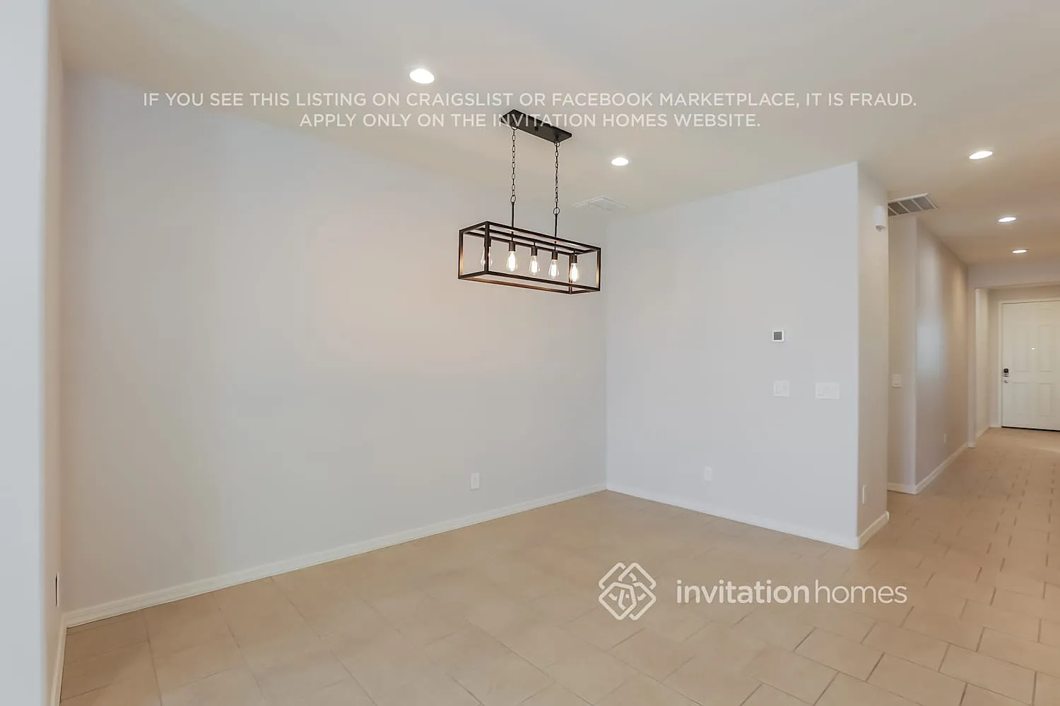 3226 West Pollack St Phoenix, AZ 85041 — Photo 4