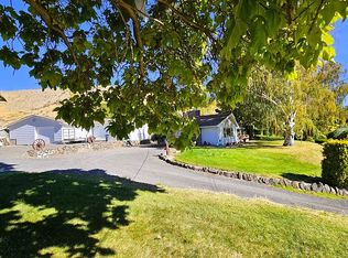 2121 Rest Haven Rd, Yakima, WA 98901