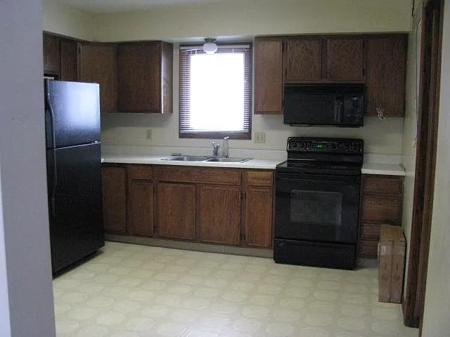 828 S 30th St #B — Photo 7