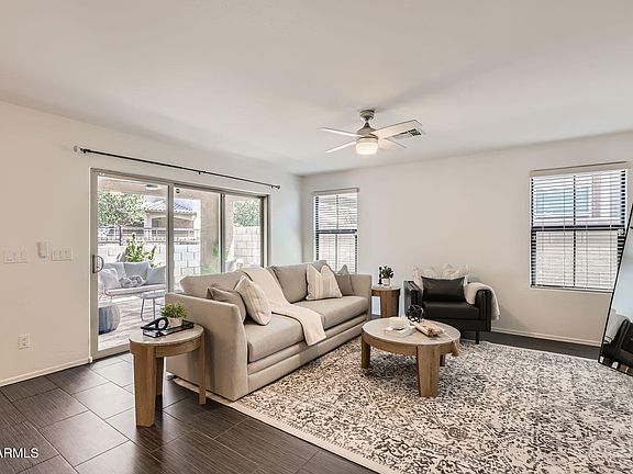 5th image of 128 E BLUEJAY Drive
