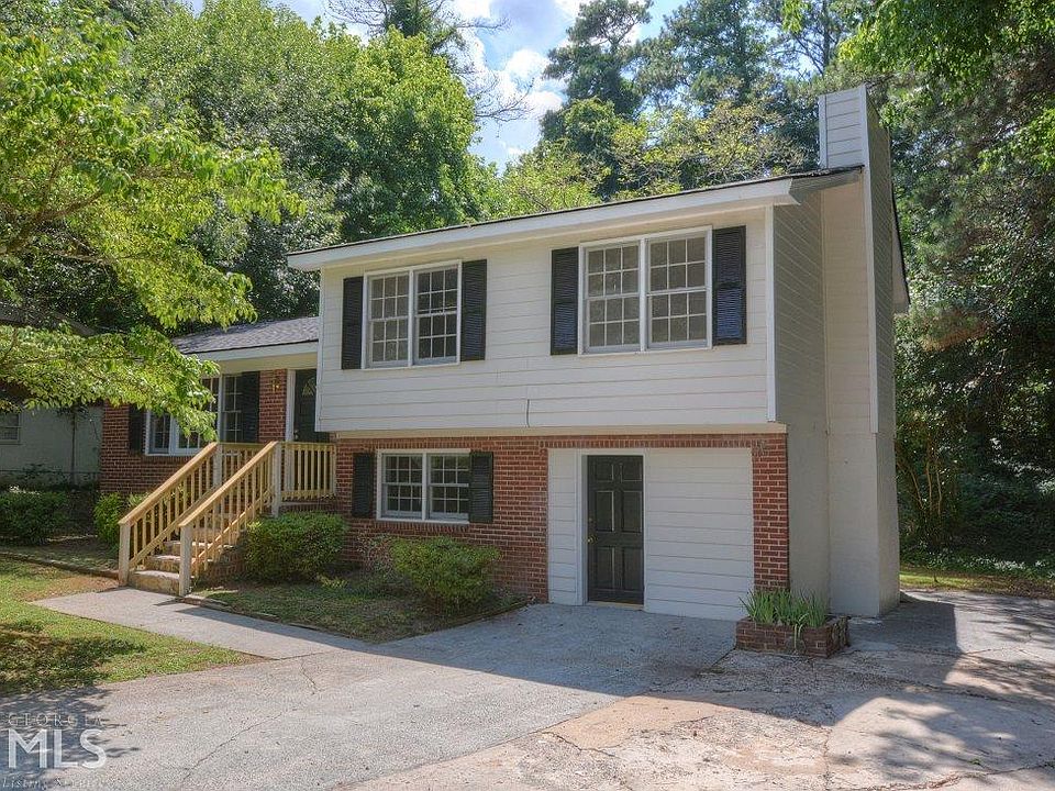1st image of 693 Bonnie Dell Dr