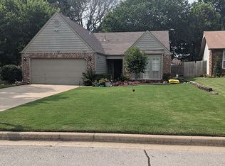 9205 E 93rd St, Tulsa, OK 74133