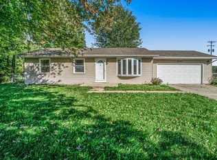 10527 S Sprinkle Rd, Vicksburg, MI 49097