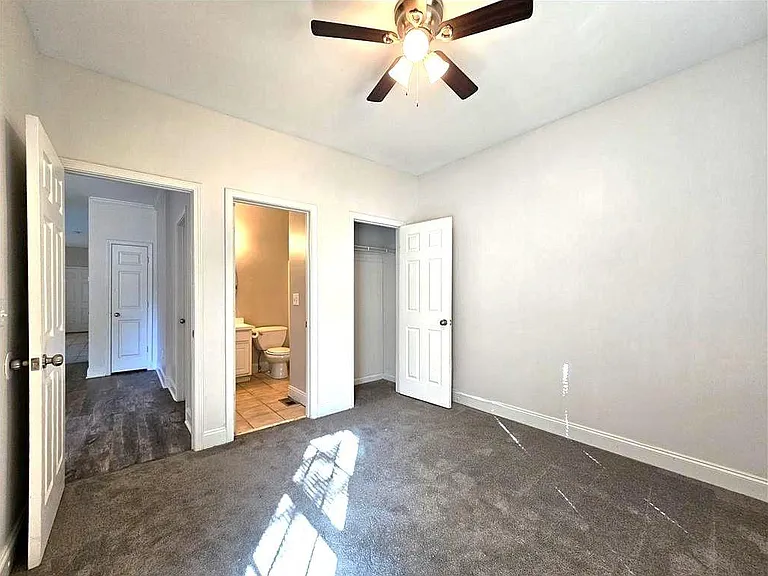 718 N Evelyn Pl NW — Photo 11