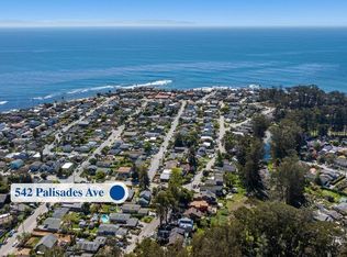 542 Palisades Ave, Santa Cruz, CA 95062