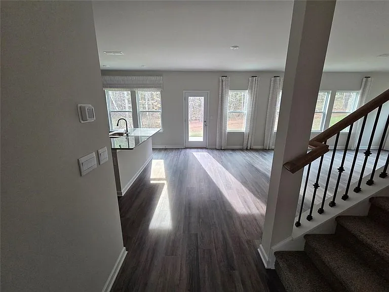 189 Water Oak Way — Photo 7