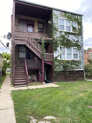 2nd image of 7841 S Saint Lawrence Ave